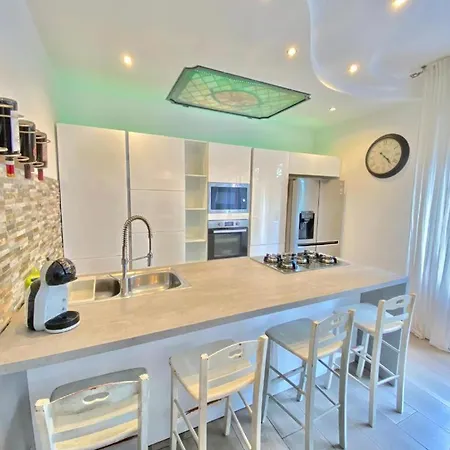 Bocconi Home, Moderno Con 2 Bagni E 2 Da Letto Apartment *