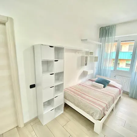 Bocconi Home, Moderno Con 2 Bagni E 2 Da Letto Apartment