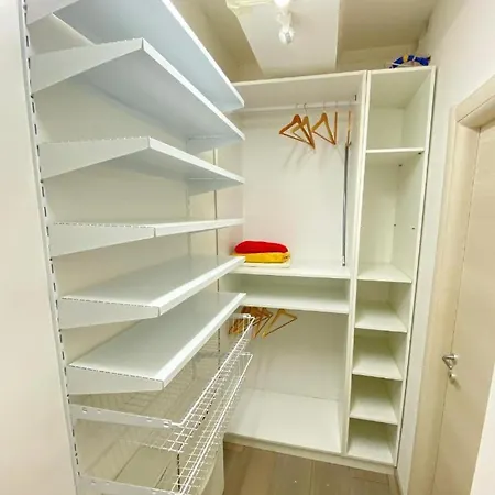 Bocconi Home, Moderno Con 2 Bagni E 2 Da Letto Apartment Mailand
